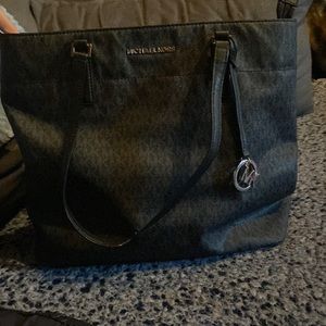 Micheal kors bag